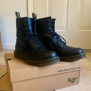 Black 1460 Doc Martens